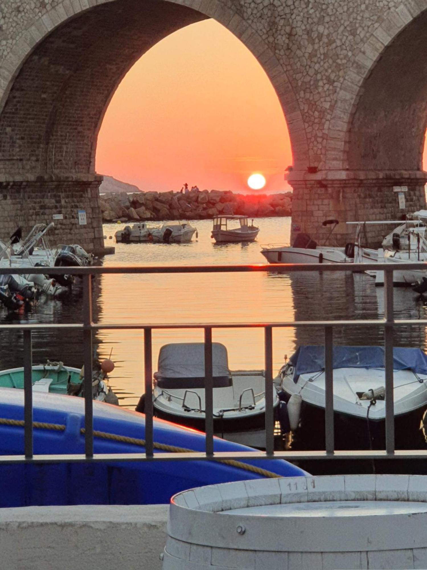 "La Baigneuse" Vallon Des Auffes Marsylia Zewnętrze zdjęcie